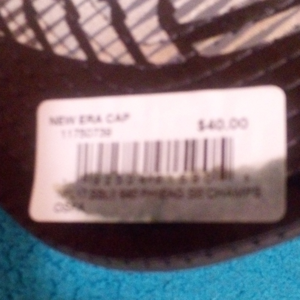 Hat - Picture 5 of 6
